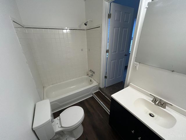 302 Walnut Street, Elmwood Place, OH 45216