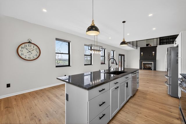 200 Avawam Drive, Richmond, KY 40475