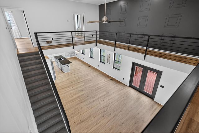 200 Avawam Drive, Richmond, KY 40475