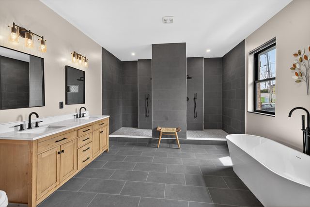 200 Avawam Drive, Richmond, KY 40475