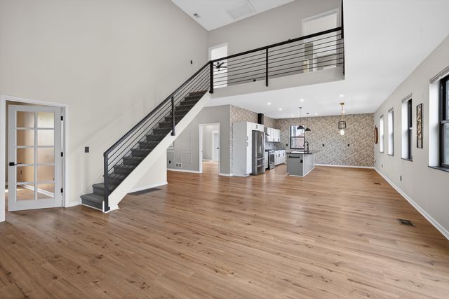 200 Avawam Drive, Richmond, KY 40475