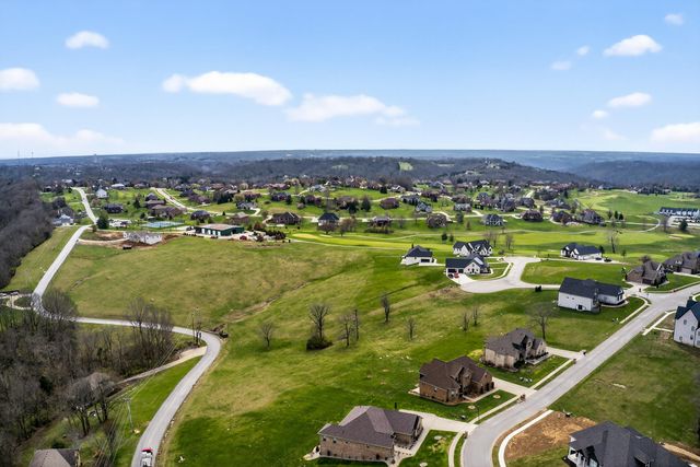 200 Avawam Drive, Richmond, KY 40475