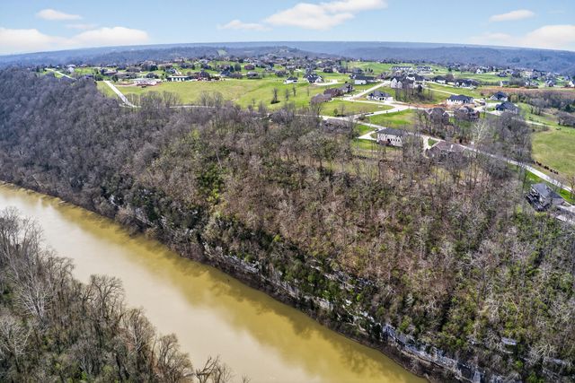 200 Avawam Drive, Richmond, KY 40475