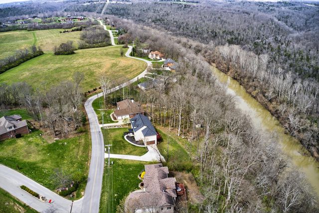 200 Avawam Drive, Richmond, KY 40475