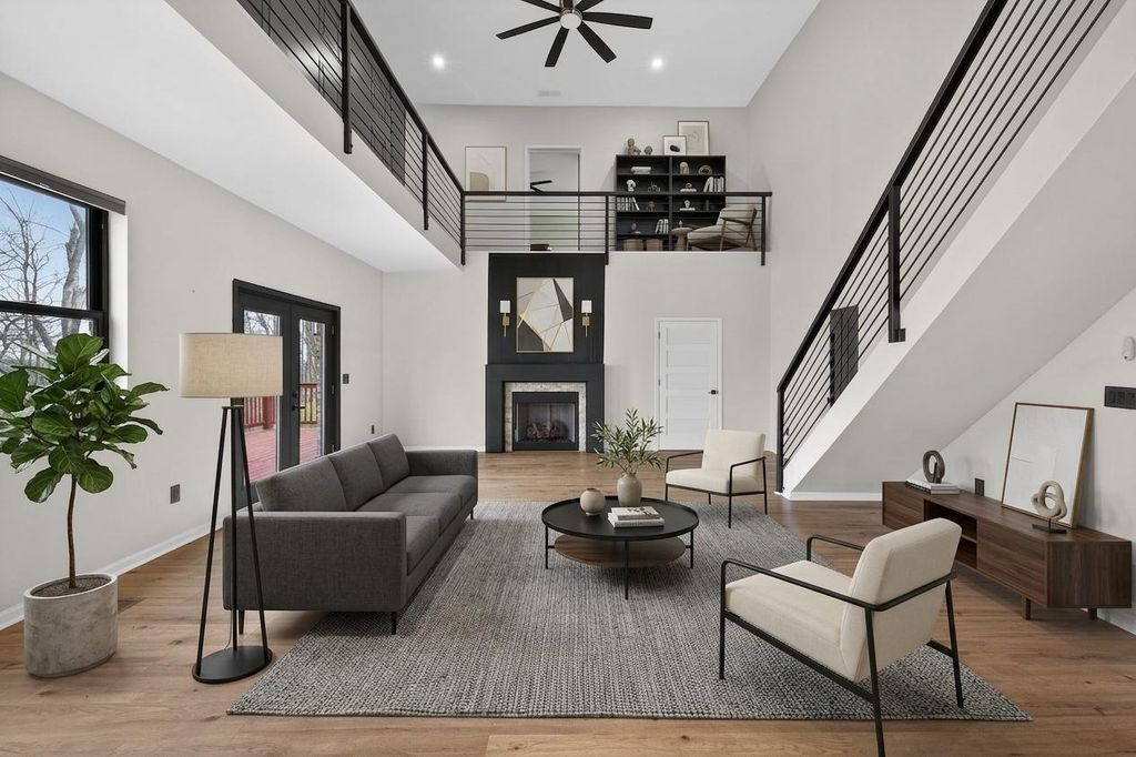 200 Avawam Drive, Richmond, KY 40475