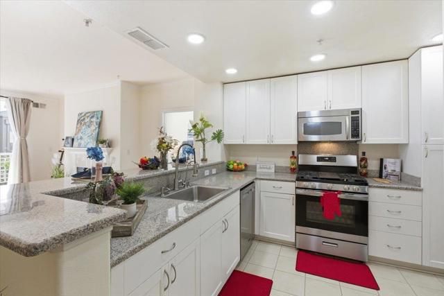 3901 Lick Mill Boulevard 360, Santa Clara, CA 95054