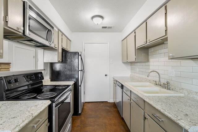 2240 Tarpley Road 484, Carrollton, TX 75006