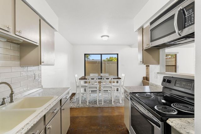 2240 Tarpley Road 484, Carrollton, TX 75006