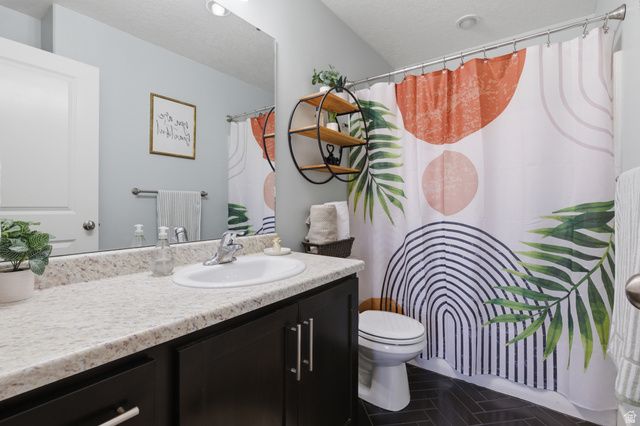 4833 W DAYBREAK PKWY, South Jordan, UT 84009