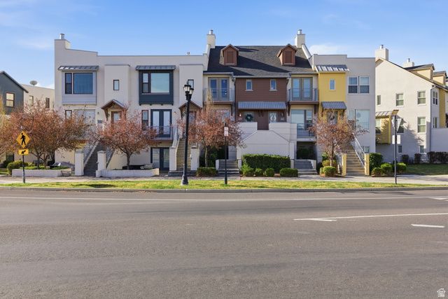 4833 W DAYBREAK PKWY, South Jordan, UT 84009