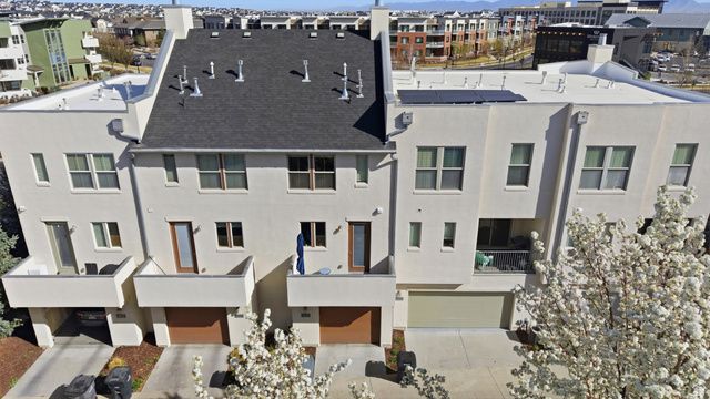 4833 W DAYBREAK PKWY, South Jordan, UT 84009