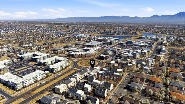 4833 W DAYBREAK PKWY, South Jordan, UT 84009