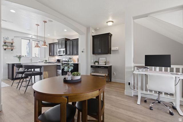 4833 W DAYBREAK PKWY, South Jordan, UT 84009