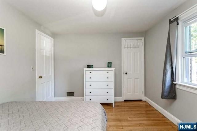 26 Pleasant Avenue, Tenafly, NJ 07670