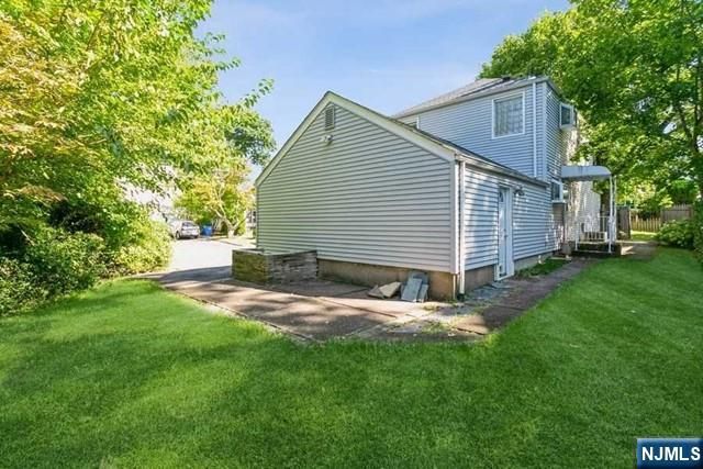 26 Pleasant Avenue, Tenafly, NJ 07670