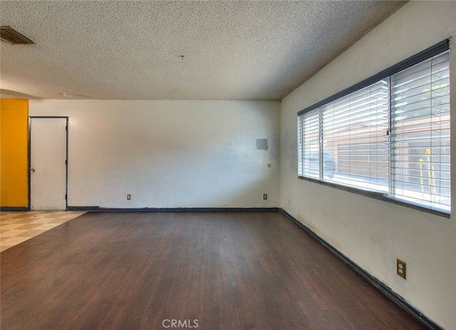 4863 Elizabeth Street, Cudahy, CA 90201