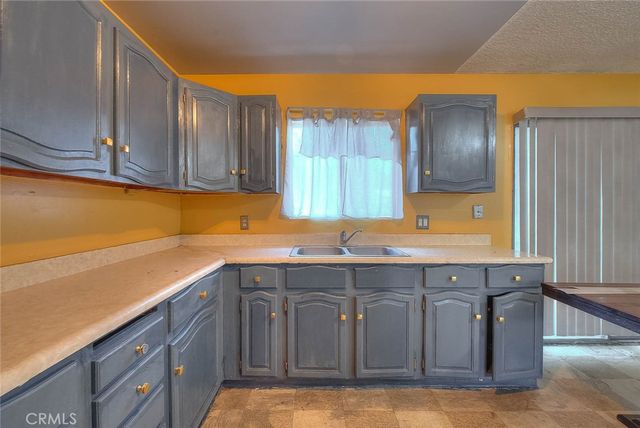 4863 Elizabeth Street, Cudahy, CA 90201