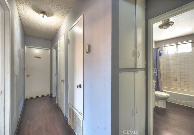 4863 Elizabeth Street, Cudahy, CA 90201