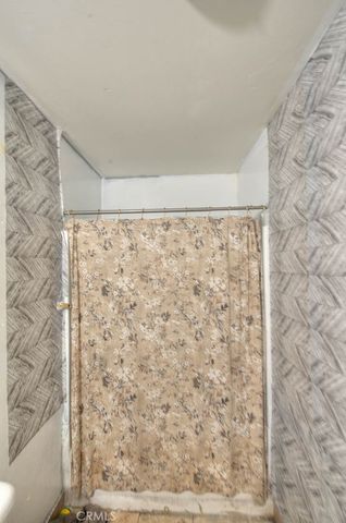 4863 Elizabeth Street, Cudahy, CA 90201