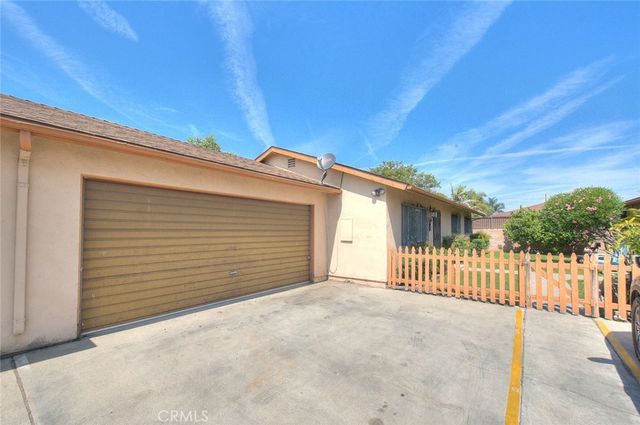 4863 Elizabeth Street, Cudahy, CA 90201