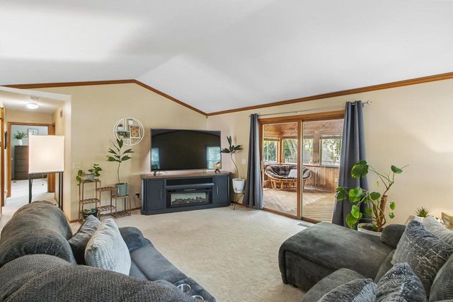 5642 Irongate Drive, Madison, WI 53716