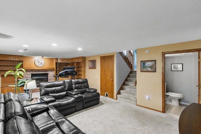 5642 Irongate Drive, Madison, WI 53716