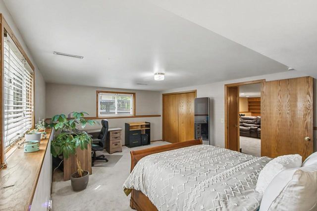 5642 Irongate Drive, Madison, WI 53716