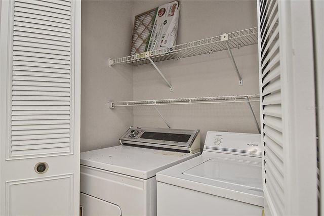 4058 CENTER POINTE PLACE 28A, Sarasota, FL 34233