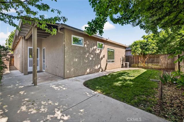 13 Venetian Court, Chico, CA 95973