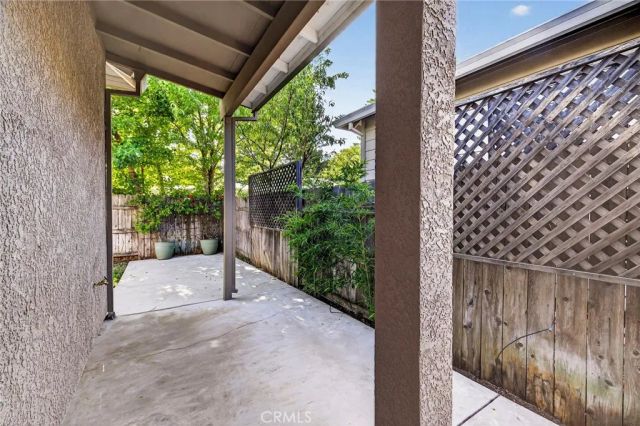 13 Venetian Court, Chico, CA 95973