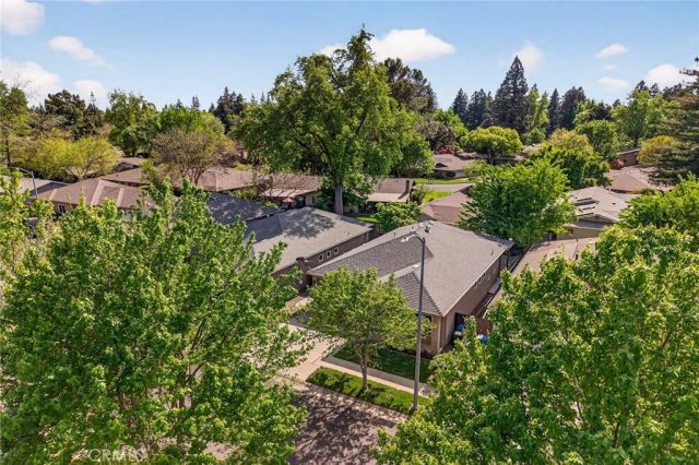 13 Venetian Court, Chico, CA 95973