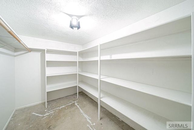 706 E 16th Street, Idaho Falls, ID 83404