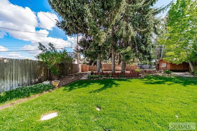 706 E 16th Street, Idaho Falls, ID 83404