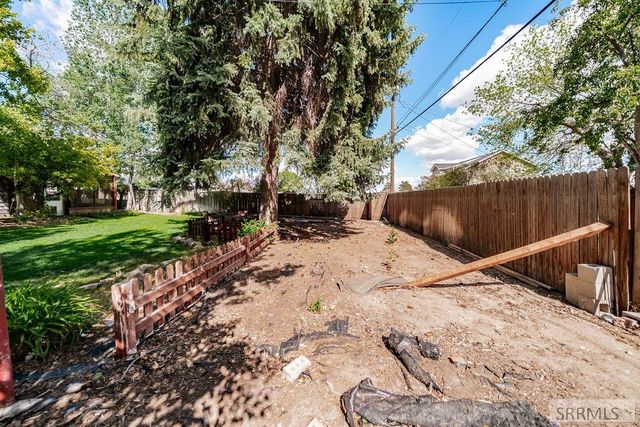 706 E 16th Street, Idaho Falls, ID 83404