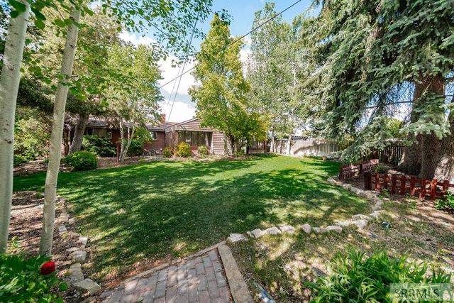 706 E 16th Street, Idaho Falls, ID 83404