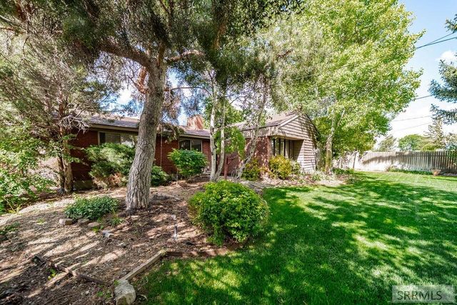 706 E 16th Street, Idaho Falls, ID 83404