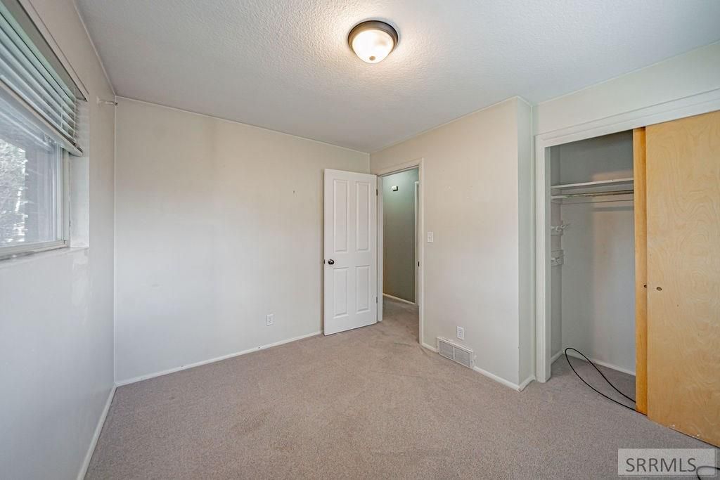 Image 19 of property listing at 706 E 16th Street, Idaho Falls, ID 83404
