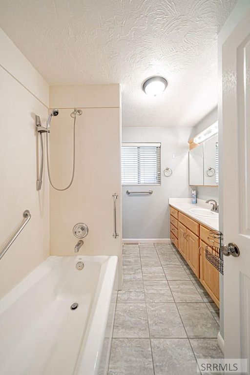 Image 23 of property listing at 706 E 16th Street, Idaho Falls, ID 83404
