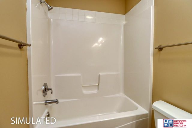 6147 Laroche Road, Lincoln, NE 68516