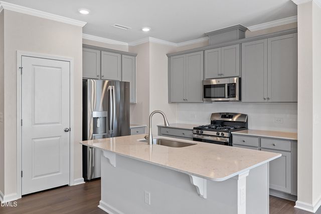 130 Paramount Drive, Smithfield, NC 27577