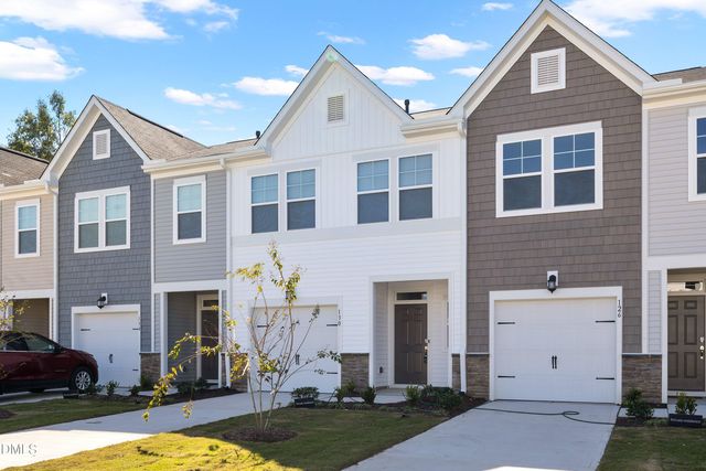 130 Paramount Drive, Smithfield, NC 27577