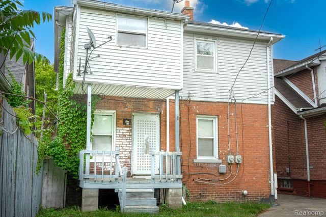 15859 Cloverlawn Street, Detroit, MI 48238