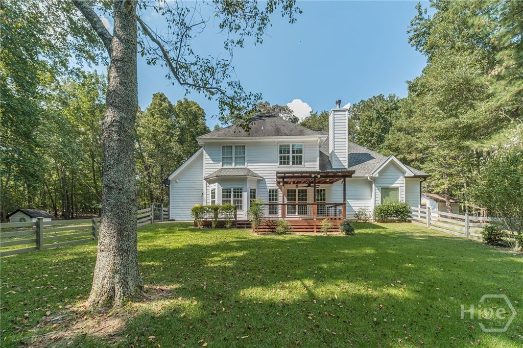 Image 4 of property listing at 857 Cooper Road, Social Circle, GA 30025