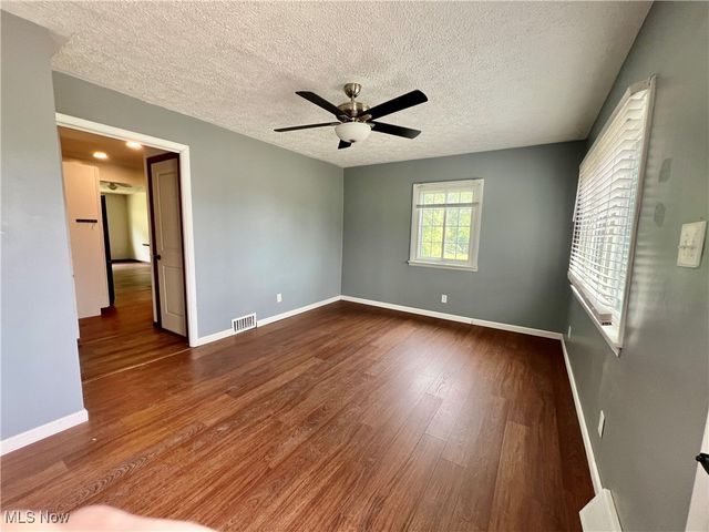 725 Logan Avenue, Mingo Junction, OH 43938