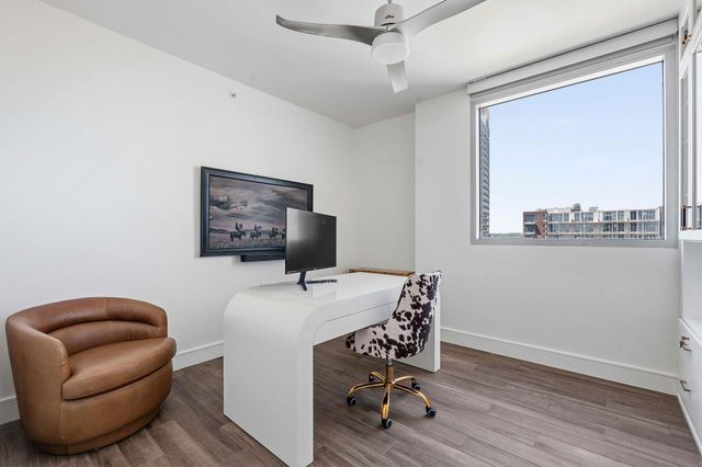 222 West Ave 1214, Austin, TX 78701