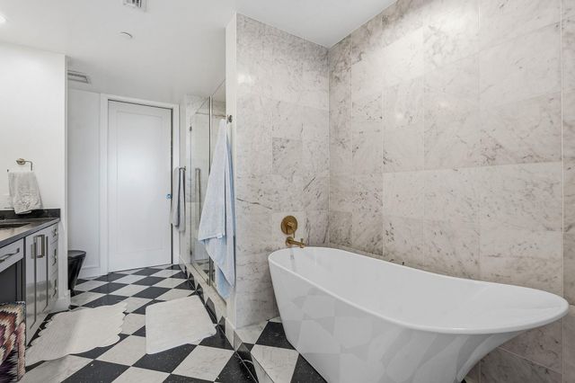 222 West Ave 1214, Austin, TX 78701