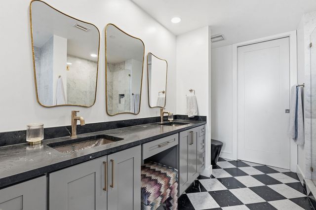 222 West Ave 1214, Austin, TX 78701