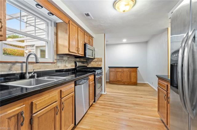 1100 Crossway RD, Virginia Beach, VA 23454