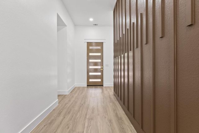 147 Kamakoa LN, Bastrop, TX 78602