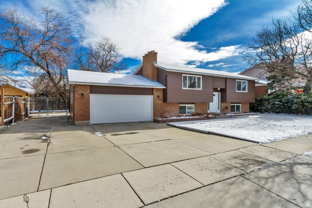 3995 S 1950 W. ST, West Valley City, UT 84119